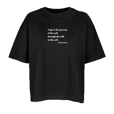 'Yoga is the journey of the self, through the self, to the self.' - Oversized Organic Cotton T-Shirt (Female)